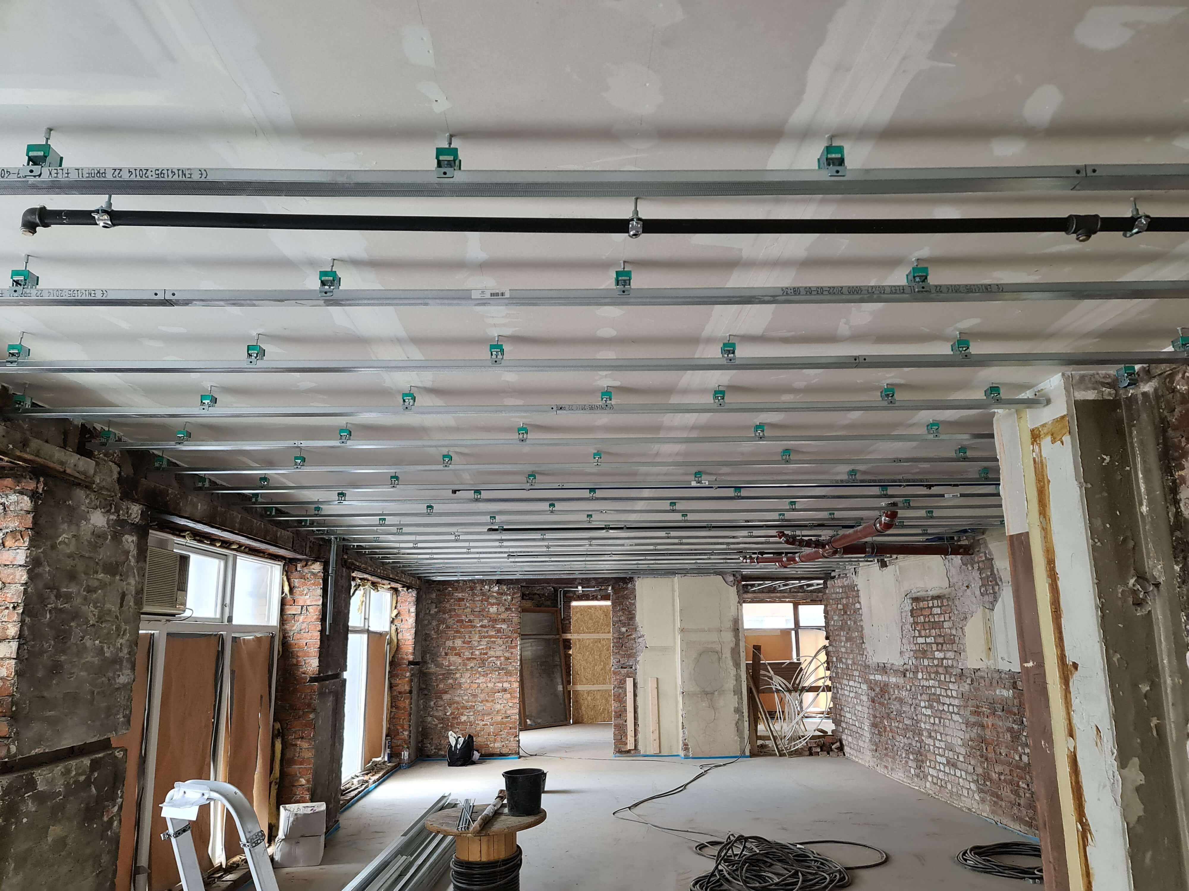 Akustik-Super-T60--Sylomerhenger_1