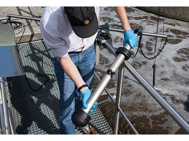 Onlinemåling med absorpsjonsteknologi for IQ Sensor Net